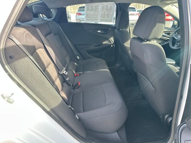 2017 Chevrolet Malibu LS 1LS