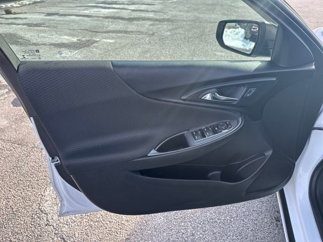 2017 Chevrolet Malibu LS 1LS