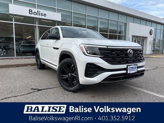 2026 Volkswagen Atlas Cross Sport 2.0T SEL R-Line Black
