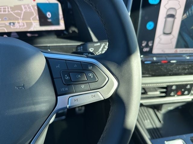 2026 Volkswagen Atlas Cross Sport 2.0T SEL R-Line Black