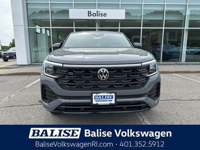 2026 Volkswagen Atlas Cross Sport 2.0T SEL R-Line Black
