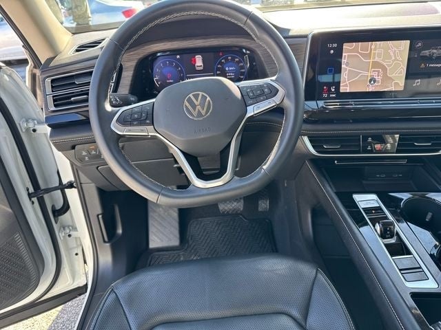 2024 Volkswagen Atlas 2.0T SEL