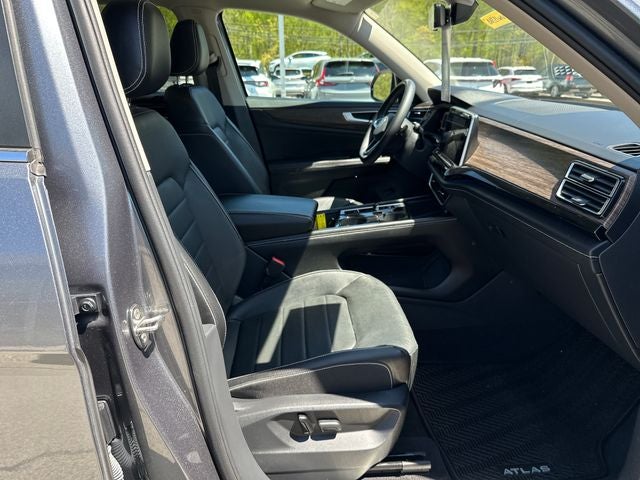2024 Volkswagen Atlas 2.0T SEL