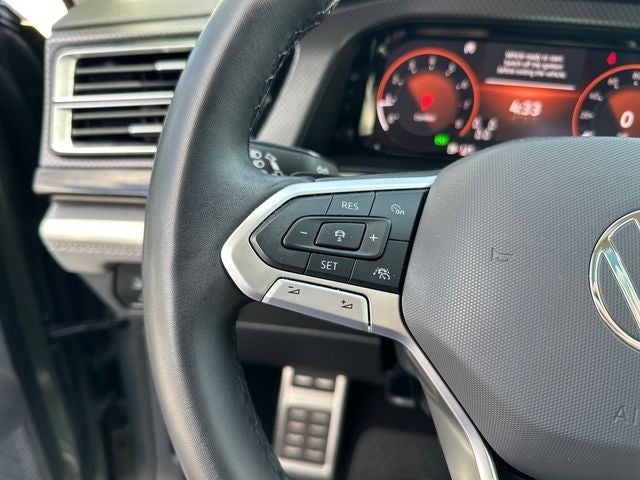 2024 Volkswagen Atlas 2.0T Peak Edition SE w/Technology