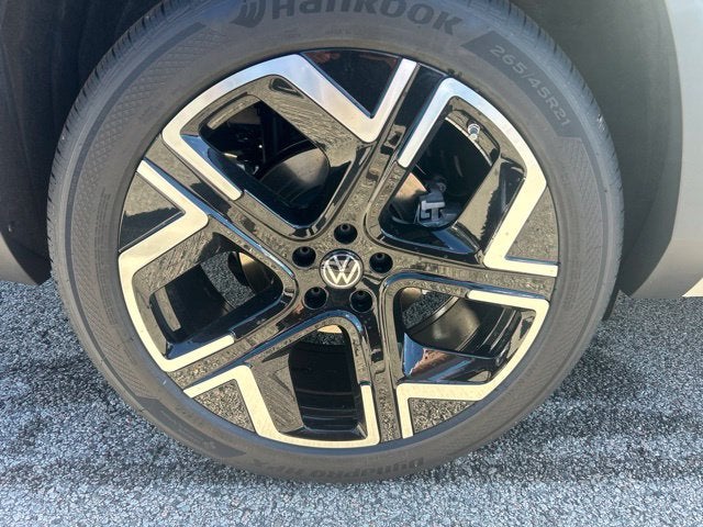 2027 Volkswagen Atlas SEL Premium R-Line