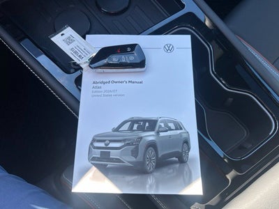 2027 Volkswagen Atlas SEL Premium R-Line