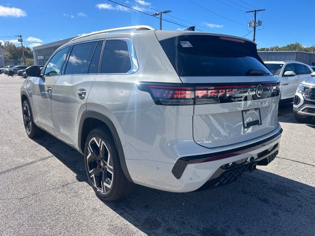 2027 Volkswagen Atlas SEL Premium R-Line