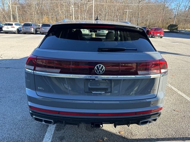 2026 Volkswagen Atlas Cross Sport 2.0T SEL Premium R-Line