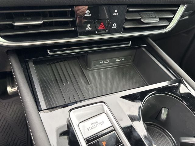 2026 Volkswagen Atlas Cross Sport 2.0T SEL Premium R-Line 4MOTION