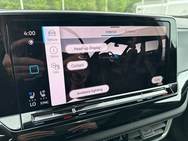 2026 Volkswagen Atlas Cross Sport 2.0T SEL Premium R-Line 4MOTION
