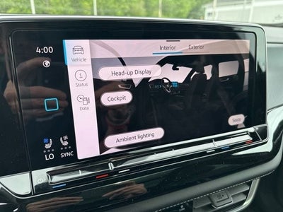 2026 Volkswagen Atlas Cross Sport 2.0T SEL Premium R-Line 4MOTION