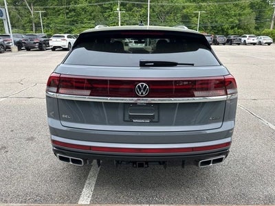 2026 Volkswagen Atlas Cross Sport 2.0T SEL Premium R-Line 4MOTION