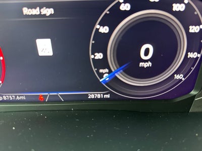 2022 Volkswagen Atlas Cross Sport 3.6L V6 SEL Premium R-Line