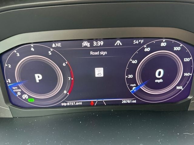 2022 Volkswagen Atlas Cross Sport 3.6L V6 SEL Premium R-Line