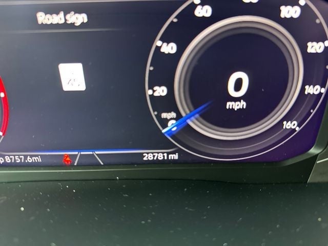 2022 Volkswagen Atlas Cross Sport 3.6L V6 SEL Premium R-Line
