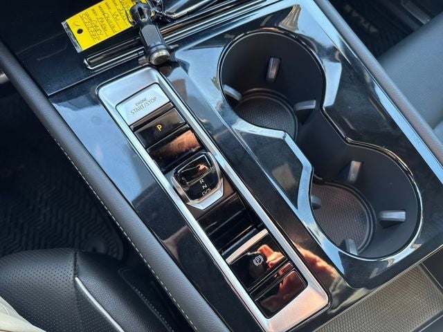 2025 Volkswagen Atlas Cross Sport 2.0T SEL Premium R-Line