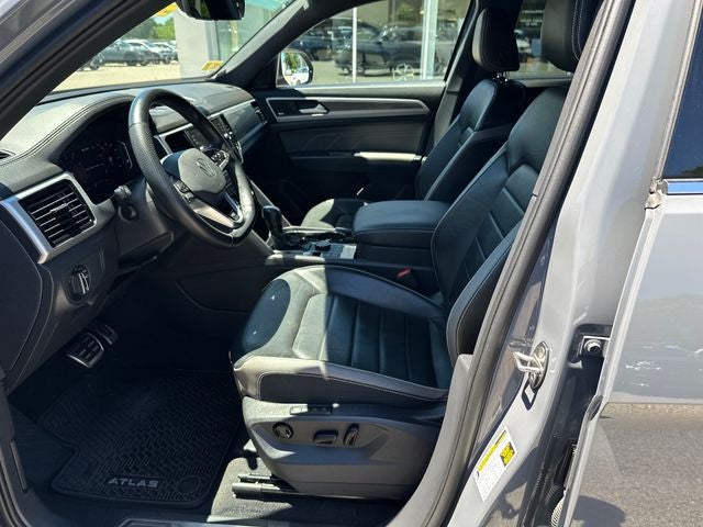 2023 Volkswagen Atlas Cross Sport 3.6L V6 SEL Premium R-Line