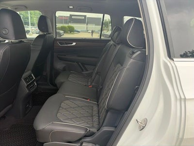 2026 Volkswagen Atlas 2.0T SEL Premium R-Line