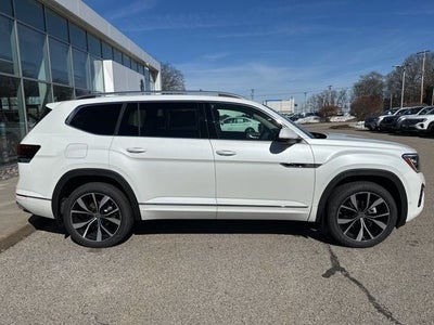 2026 Volkswagen Atlas 2.0T SEL Premium R-Line