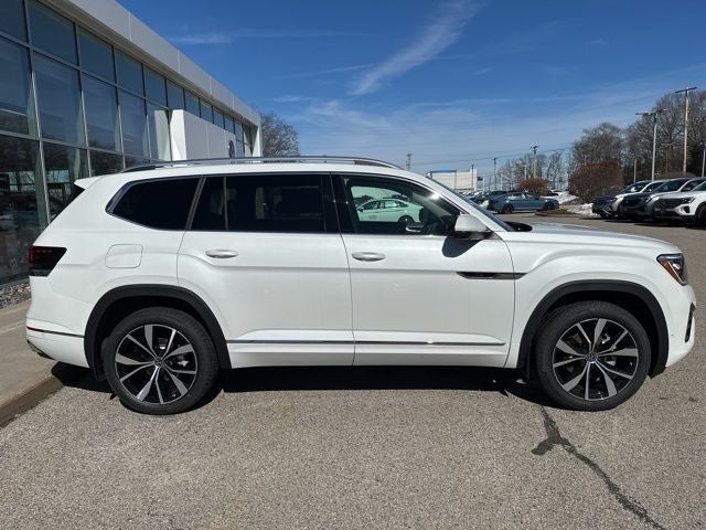 2026 Volkswagen Atlas 2.0T SEL Premium R-Line
