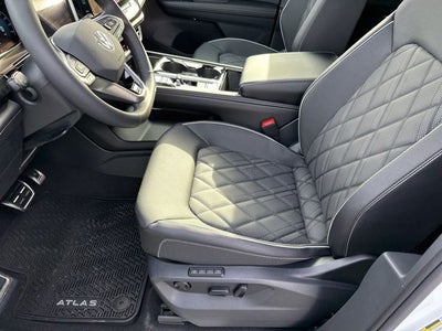 2026 Volkswagen Atlas 2.0T SEL Premium R-Line