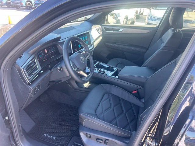 2026 Volkswagen Atlas Cross Sport SE w/Technology
