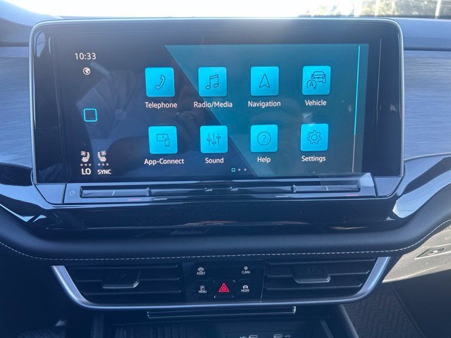 2026 Volkswagen Atlas Cross Sport SE w/Technology