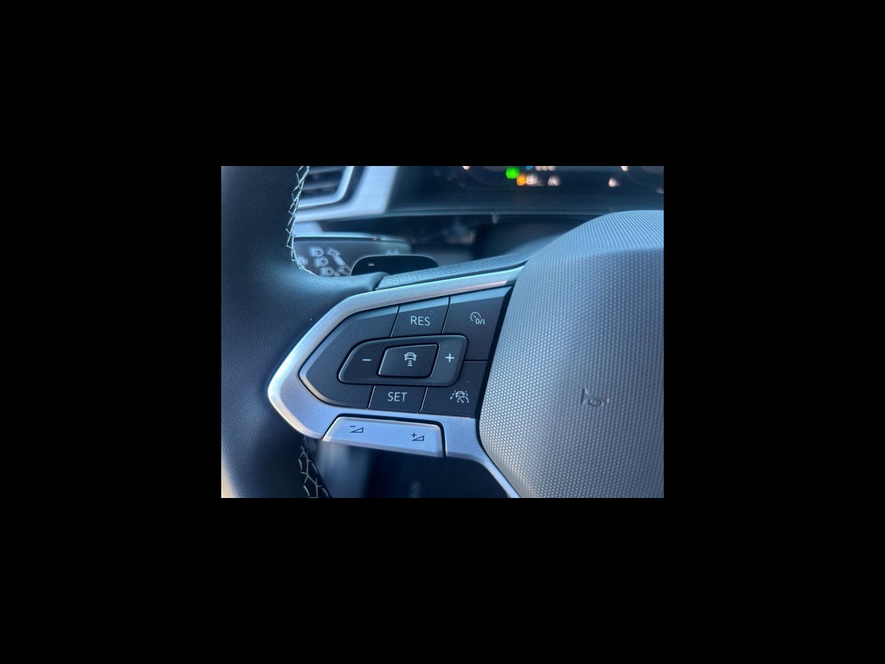2026 Volkswagen Atlas Cross Sport SE w/Technology