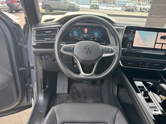 2025 Volkswagen Atlas Cross Sport 2.0T SE w/Technology