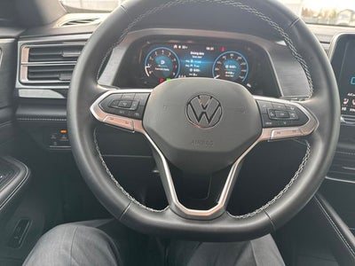 2025 Volkswagen Atlas Cross Sport 2.0T SE w/Technology