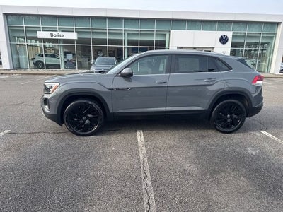 2025 Volkswagen Atlas Cross Sport 2.0T SE w/Technology