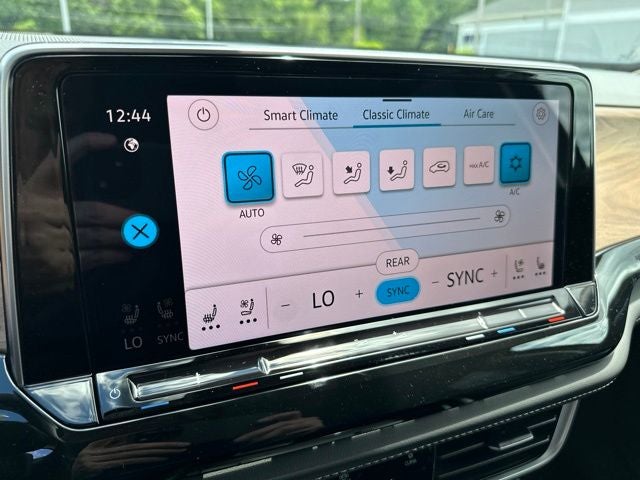 2026 Volkswagen Atlas SE W/ Tech AWD