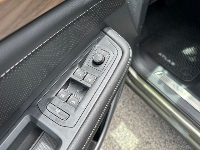 2026 Volkswagen Atlas SE W/ Tech AWD