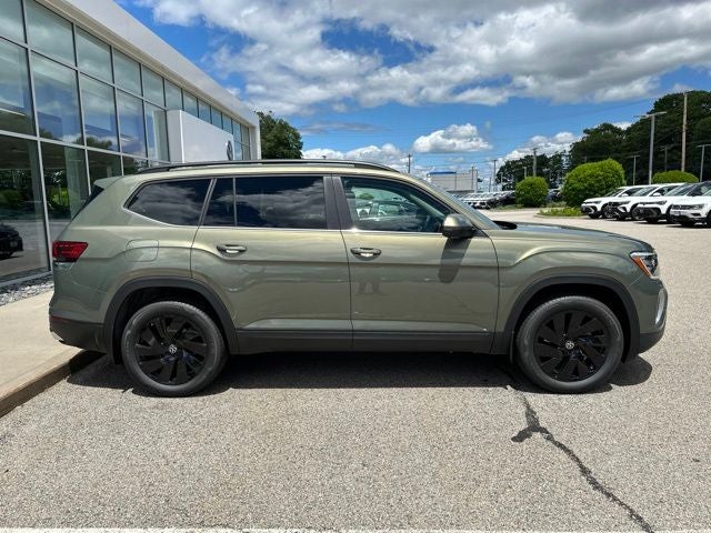 2026 Volkswagen Atlas SE W/ Tech AWD
