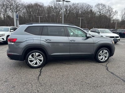 2022 Volkswagen Atlas 2.0T SE w/Technology
