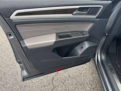 2022 Volkswagen Atlas 2.0T SE w/Technology