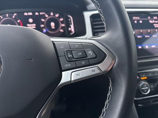 2022 Volkswagen Atlas 2.0T SE w/Technology