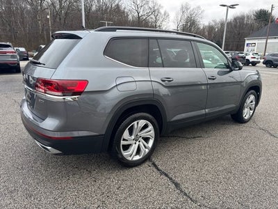 2022 Volkswagen Atlas 2.0T SE w/Technology