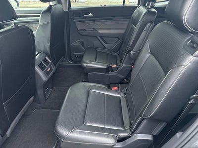 2022 Volkswagen Atlas 2.0T SE w/Technology