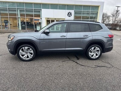 2022 Volkswagen Atlas 2.0T SE w/Technology