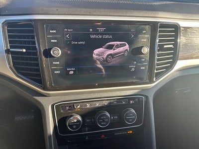 2022 Volkswagen Atlas 3.6L V6 SE w/Technology