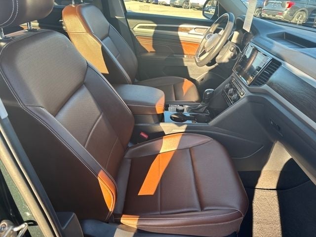 2022 Volkswagen Atlas 3.6L V6 SE w/Technology