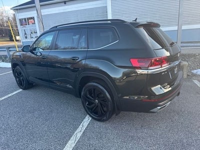 2022 Volkswagen Atlas 3.6L V6 SE w/Technology