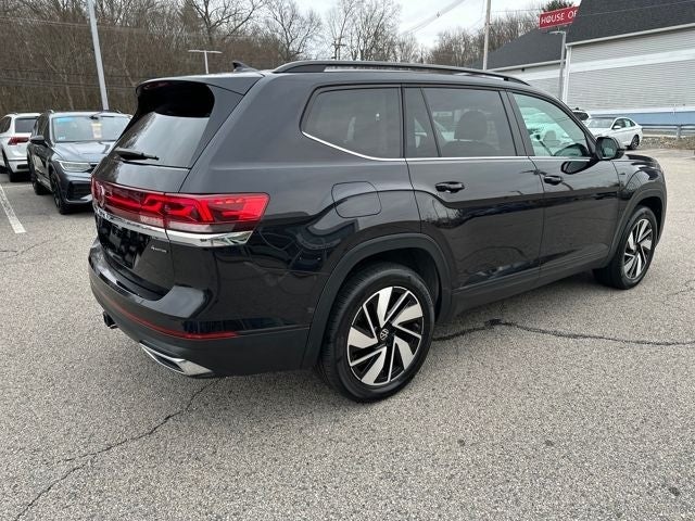 2025 Volkswagen Atlas 2.0T SE w/Technology