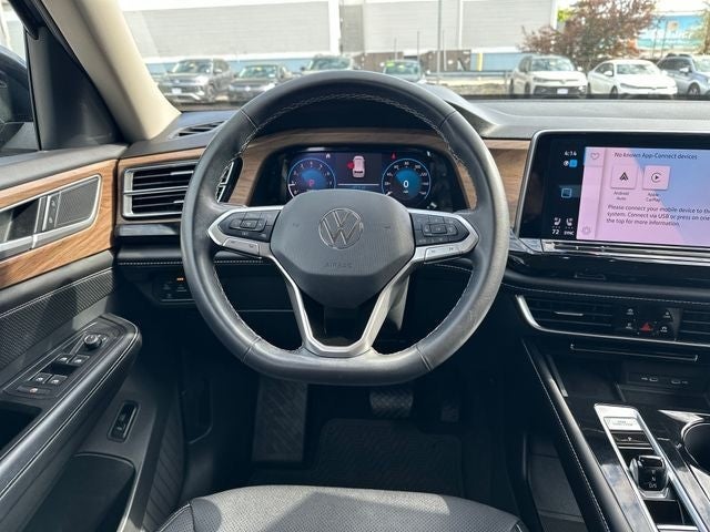 2024 Volkswagen Atlas 2.0T SE w/Technology