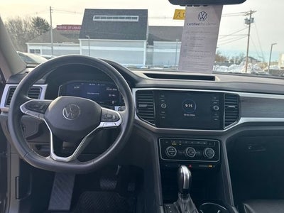 2022 Volkswagen Atlas 3.6L V6 SE w/Technology