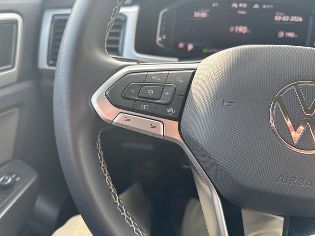 2022 Volkswagen Atlas 3.6L V6 SE w/Technology