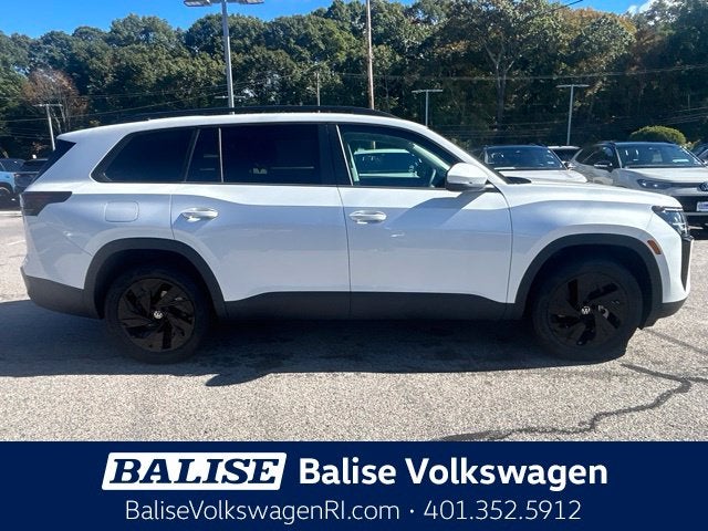 2027 Volkswagen Atlas SE w/Technology