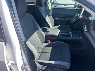 2027 Volkswagen Atlas SE w/Technology