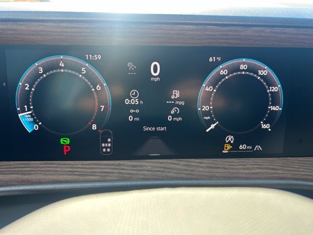 2027 Volkswagen Atlas SE w/Technology